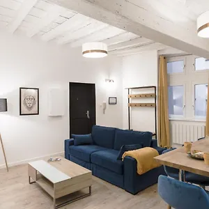 Le Nid Du Lion - Joli T2 Quartier St Georges Au Calme Apartamento